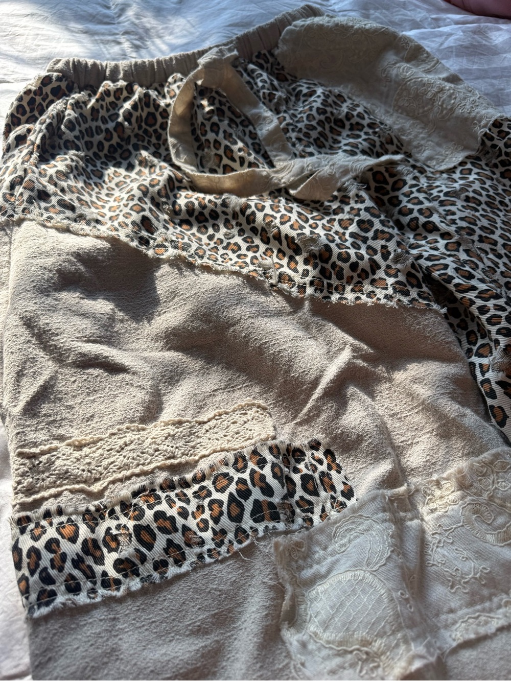 Pol BamBam Leopard Patchwork Drawstring Jogger Pants - Cream/Beige M - Picture 3 of 5